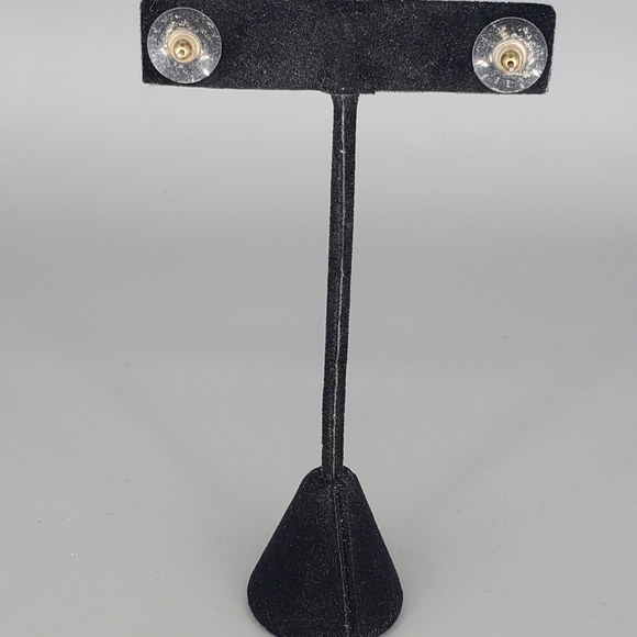 Goldtone Necklace, Red Studs and Half Oval Ring set, 3pc set - Picture 5 of 12